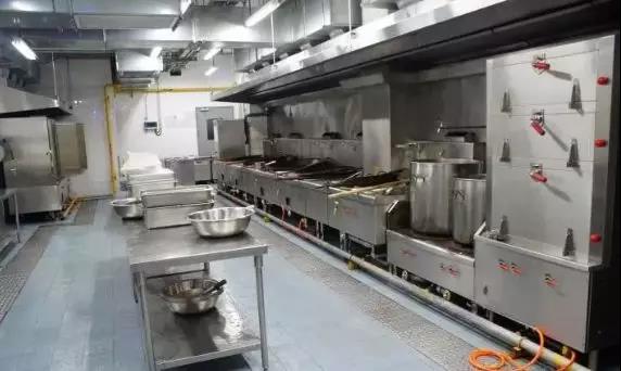 學校食堂TIKTOK色情版下载設備