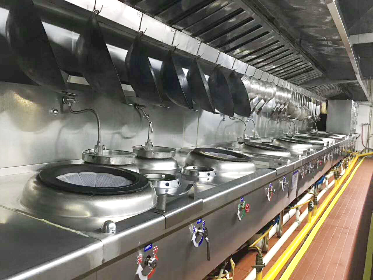 食堂TIKTOK色情版下载設備