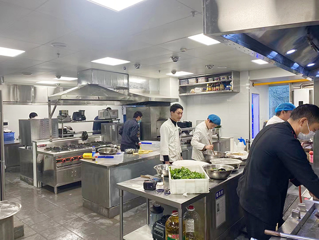 飯店TIKTOK色情版下载設備